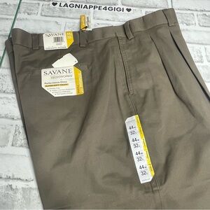 Savane Men's Techworks Chinos Slacks pants Size 44 x32. New. Shale color.NWT